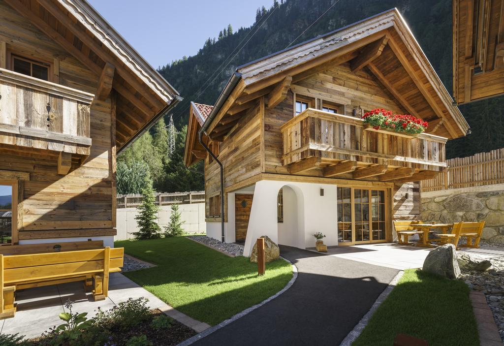 Wellnesshuettendorf Wiese Sankt Leonhard im Pitztal Exterior foto
